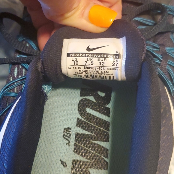 Nike athletic shoes 👟 Air max - Picture 5 of 8